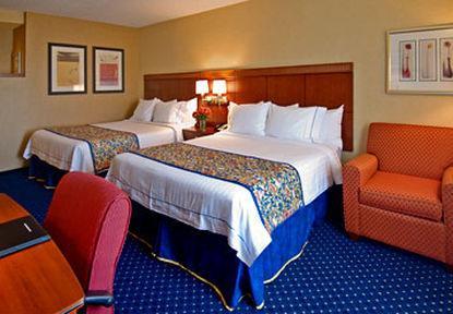 Courtyard By Marriott Harrisburg West/mechanicsburg