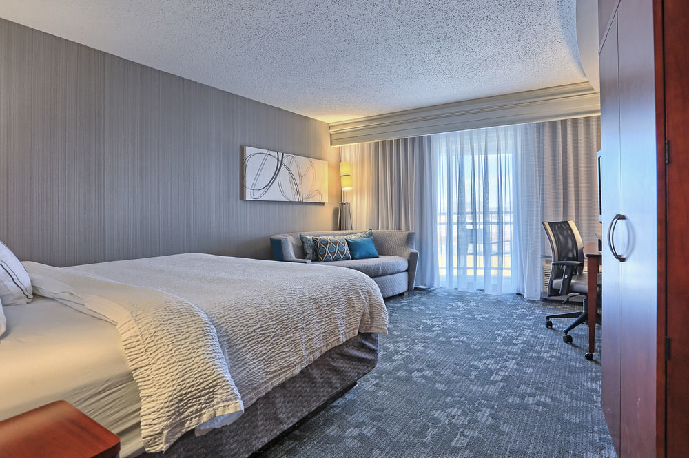 Courtyard By Marriott Harrisburg West/mechanicsburg 3* Mechanicsburg