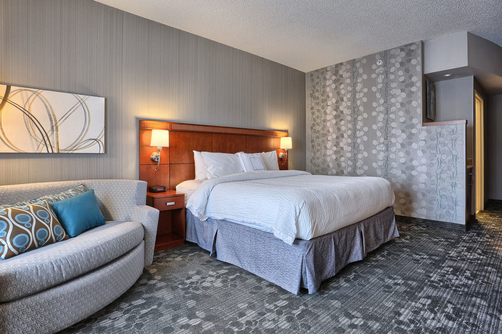 Hotel Courtyard By Marriott Harrisburg West/mechanicsburg 3*