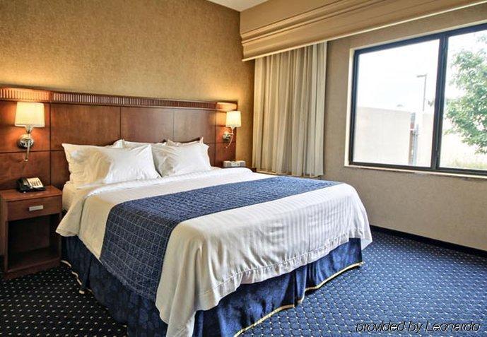 Courtyard By Marriott Harrisburg West/mechanicsburg 3*